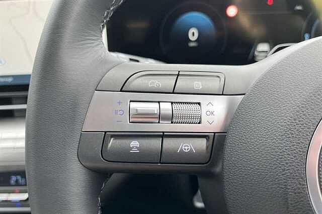 Hyundai KONA 48.4kWh Advance SUV 5dr Electric Auto (156 ps)