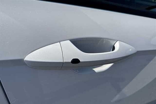 Hyundai KONA 65.4kWh N Line SUV 5dr Electric Auto (218 ps)