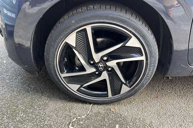 Hyundai i10 1.0 Premium Hatchback 5dr Petrol Auto Euro 6 (s/s) (63 ps)