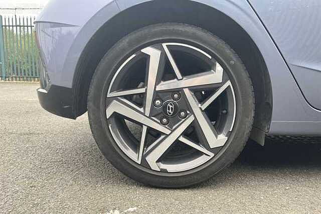 Hyundai i20 1.0 T-GDi Premium Hatchback 5dr Petrol DCT Euro 6 (s/s) (100 ps)