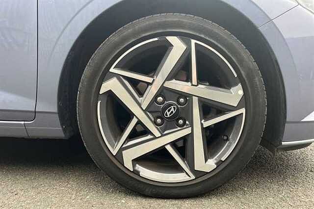 Hyundai i20 1.0 T-GDi Premium Hatchback 5dr Petrol DCT Euro 6 (s/s) (100 ps)