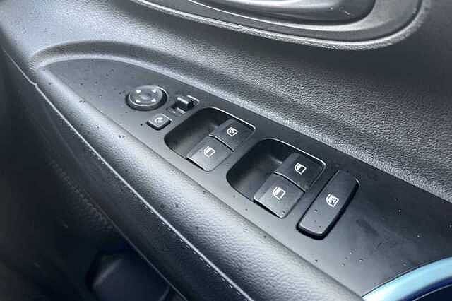 Hyundai BAYON 1.0 T-GDi Ultimate SUV 5dr Petrol Manual Euro 6 (s/s) (100 ps)