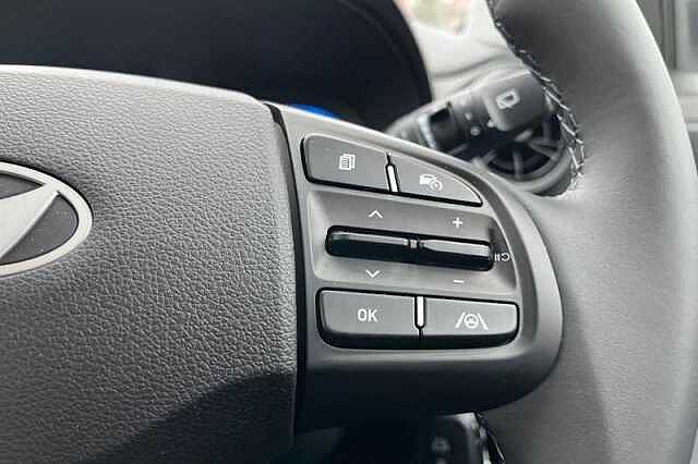 Hyundai i10 1.0 Advance Hatchback 5dr Petrol Auto Euro 6 (s/s) (63 ps)