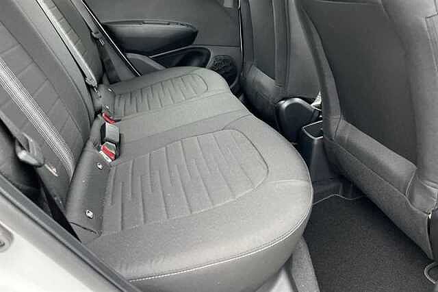 Hyundai i10 1.0 Advance Hatchback 5dr Petrol Auto Euro 6 (s/s) (63 ps)