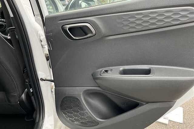 Hyundai i10 1.0 Advance Hatchback 5dr Petrol Auto Euro 6 (s/s) (63 ps)