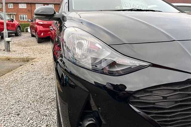 Hyundai i10 1.2 Advance Hatchback 5dr Petrol Auto Euro 6 (s/s) (79 ps)