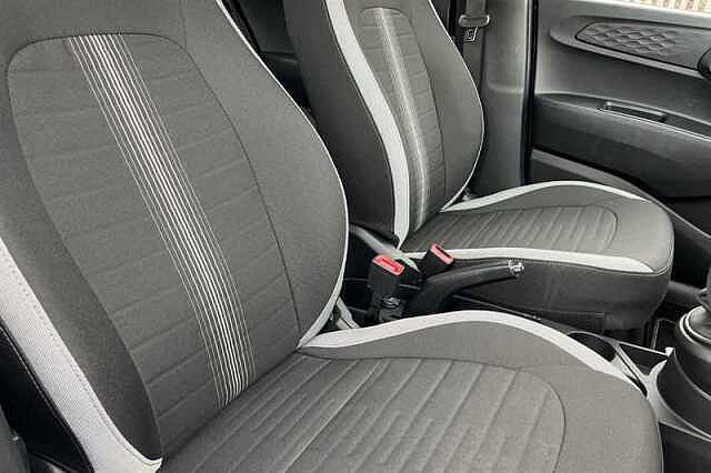 Hyundai i10 1.0 Advance Hatchback 5dr Petrol Auto Euro 6 (s/s) (63 ps)
