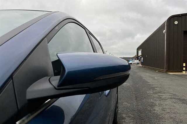 Hyundai i20 1.0 T-GDi Ultimate Hatchback 5dr Petrol DCT Euro 6 (s/s) (100 ps)