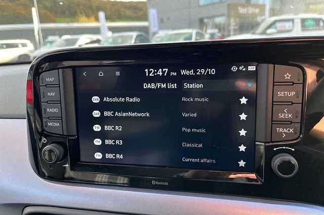 Hyundai i10 1.2 Premium Hatchback 5dr Petrol Auto Euro 6 (s/s) (79 ps)