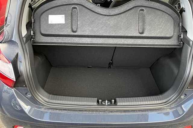 Hyundai i10 1.2 Premium Hatchback 5dr Petrol Auto Euro 6 (s/s) (79 ps)