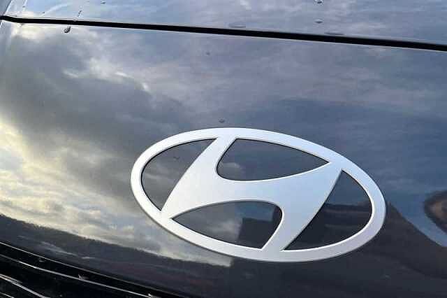 Hyundai i10 1.2 Premium Hatchback 5dr Petrol Auto Euro 6 (s/s) (79 ps)