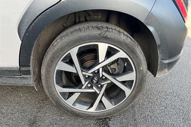 Hyundai KONA 1.0 T-GDi MHEV Premium SUV 5dr Petrol Hybrid Manual Euro 6 (s/s) (120 ps)