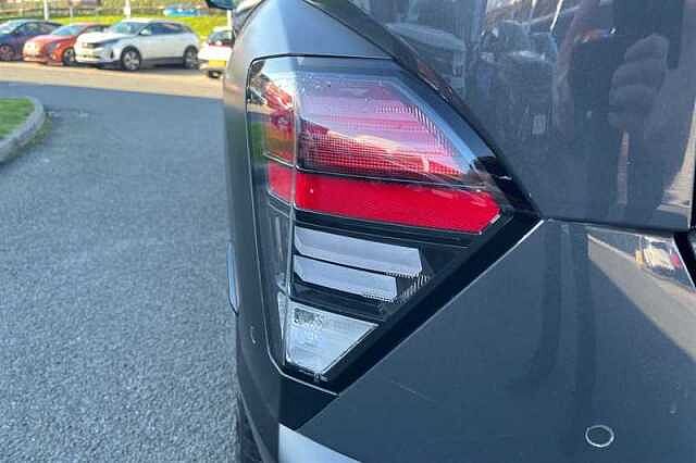 Hyundai KONA 1.6 h-GDi Ultimate SUV 5dr Petrol Hybrid DCT Euro 6 (s/s) (141 ps)