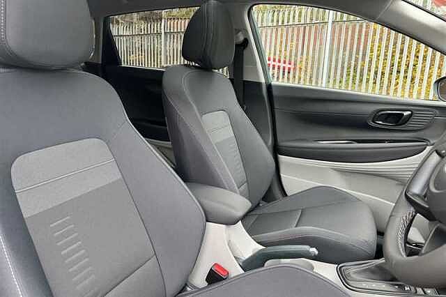 Hyundai BAYON 1.0 T-GDi Ultimate SUV 5dr Petrol DCT Euro 6 (s/s) (100 ps)