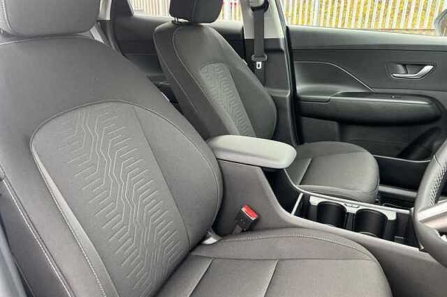 Hyundai KONA 1.6 h-GDi Advance SUV 5dr Petrol Hybrid DCT Euro 6 (s/s) (129 ps)