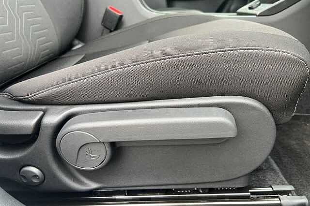 Hyundai KONA 1.6 h-GDi Advance SUV 5dr Petrol Hybrid DCT Euro 6 (s/s) (129 ps)