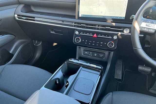 Hyundai TUCSON 1.6 T-GDi Premium SUV 5dr Petrol Hybrid Auto Euro 6 (s/s) (215 ps)