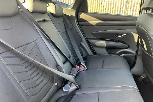 Hyundai TUCSON 1.6 T-GDi Premium SUV 5dr Petrol Hybrid Auto Euro 6 (s/s) (215 ps)