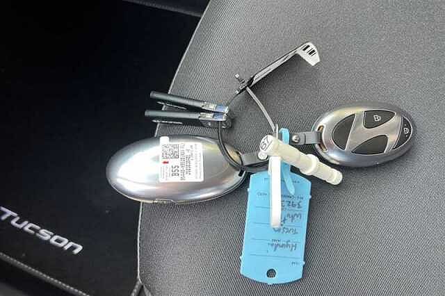 Hyundai TUCSON 1.6 T-GDi Premium SUV 5dr Petrol Hybrid Auto Euro 6 (s/s) (215 ps)