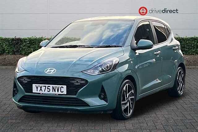 Hyundai i10 1.2 Premium Hatchback 5dr Petrol Auto Euro 6 (s/s) (79 ps)