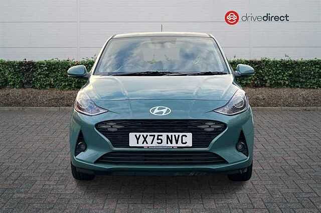 Hyundai i10 1.2 Premium Hatchback 5dr Petrol Auto Euro 6 (s/s) (79 ps)