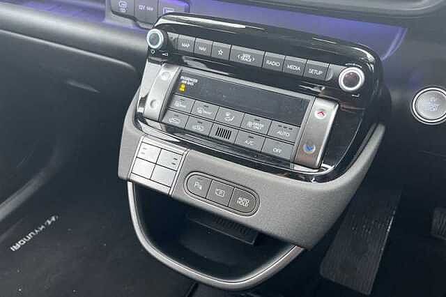 Hyundai INSTER Long Range 49kWh 02 SUV 5dr Electric Auto (115 ps)
