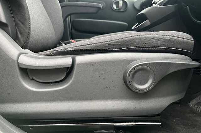 Hyundai INSTER Long Range 49kWh 02 SUV 5dr Electric Auto (115 ps)