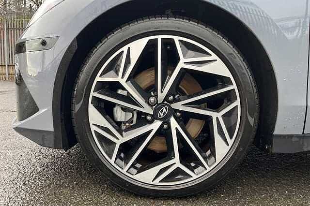 Hyundai IONIQ 6 77.4kWh Ultimate Saloon 4dr Electric Auto (228 ps)