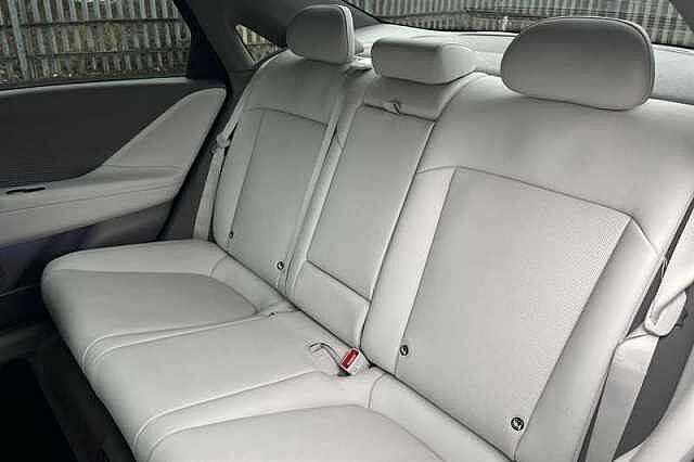 Hyundai IONIQ 6 77.4kWh Ultimate Saloon 4dr Electric Auto (228 ps)