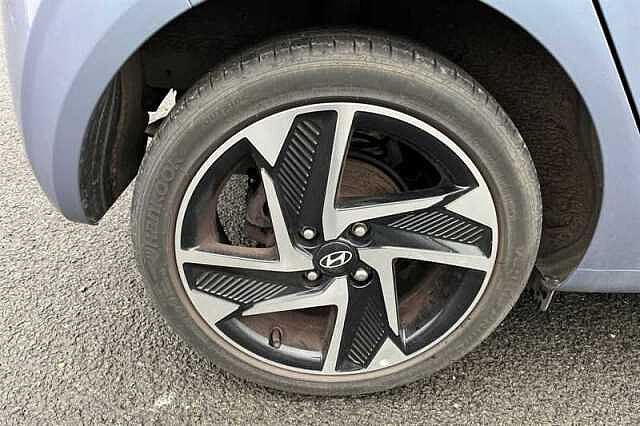 Hyundai i10 1.2 Premium Hatchback 5dr Petrol Auto Euro 6 (s/s) (84 ps)