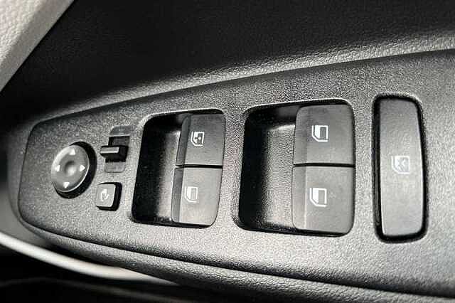 Hyundai i10 1.2 Premium Hatchback 5dr Petrol Auto Euro 6 (s/s) (84 ps)