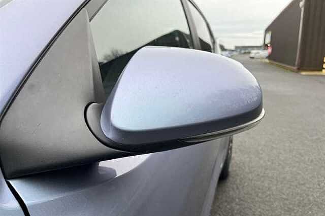 Hyundai i10 1.2 Premium Hatchback 5dr Petrol Auto Euro 6 (s/s) (84 ps)