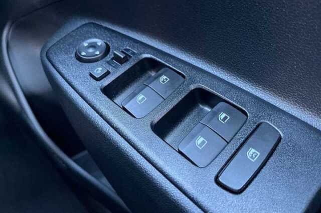 Hyundai i10 1.2 Premium Hatchback 5dr Petrol Auto Euro 6 (s/s) (79 ps)