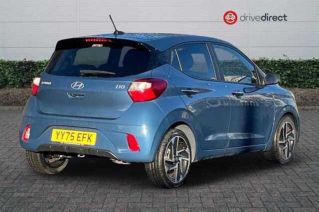 Hyundai i10 1.2 Premium Hatchback 5dr Petrol Auto Euro 6 (s/s) (79 ps)