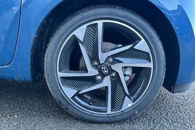 Hyundai i10 1.2 Premium Hatchback 5dr Petrol Auto Euro 6 (s/s) (79 ps)