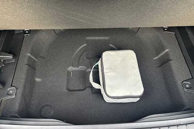 Hyundai KONA 1.6 h-GDi Ultimate SUV 5dr Petrol Hybrid DCT Euro 6 (s/s) (129 ps)