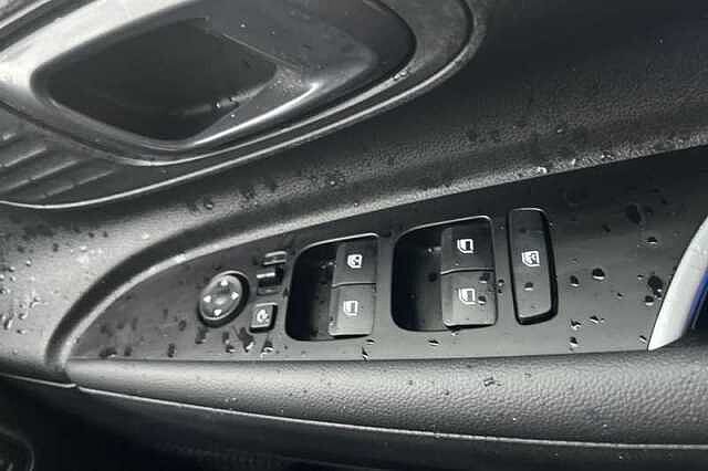 Hyundai BAYON 1.0 T-GDi MHEV Premium SUV 5dr Petrol Hybrid Manual Euro 6 (s/s) (120 ps)