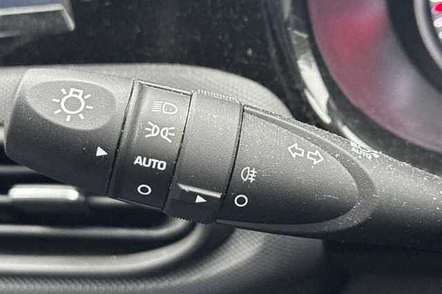 Hyundai I10 1.2 SE Connect Hatchback 5dr Petrol Auto Euro 6 (s/s) (84 ps)