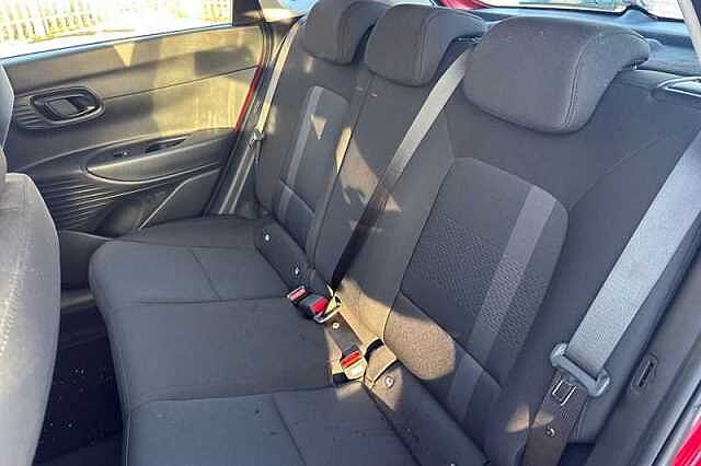 Hyundai i20 1.0 T-GDi Advance Hatchback 5dr Petrol DCT Euro 6 (s/s) (100 ps)