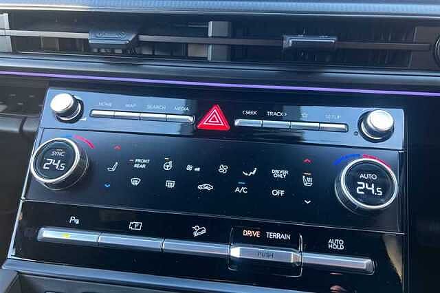 Hyundai SANTA FE 1.6 h T-GDi Calligraphy SUV 5dr Petrol Hybrid Auto 4WD Euro 6 (s/s) (7Seat) (215