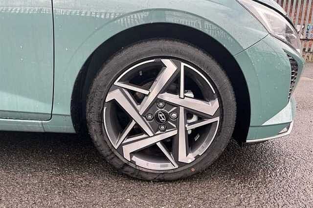 Hyundai i20 1.0 T-GDi Ultimate Hatchback 5dr Petrol DCT Euro 6 (s/s) (100 ps)
