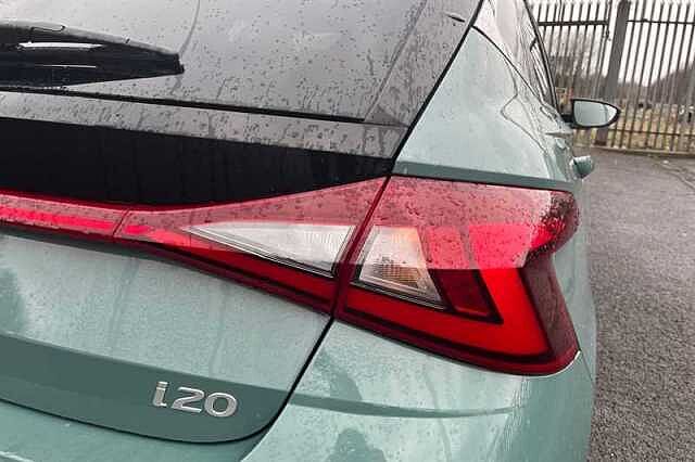 Hyundai i20 1.0 T-GDi Ultimate Hatchback 5dr Petrol DCT Euro 6 (s/s) (100 ps)