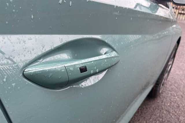 Hyundai i20 1.0 T-GDi Ultimate Hatchback 5dr Petrol DCT Euro 6 (s/s) (100 ps)