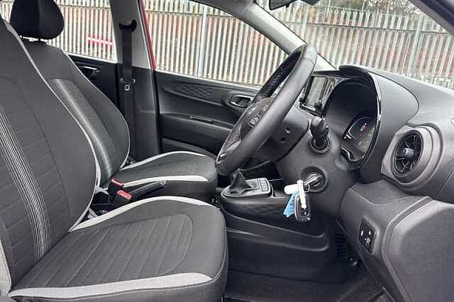 Hyundai i10 1.0 Advance Hatchback 5dr Petrol Auto Euro 6 (s/s) (67 ps)