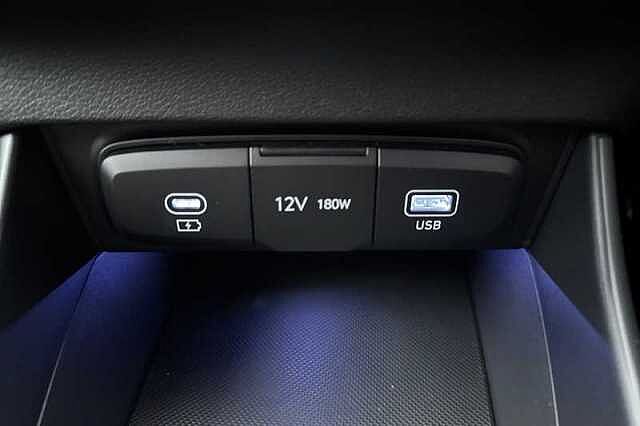 Hyundai i20 1.0 T-GDi Premium Hatchback 5dr Petrol DCT Euro 6 (s/s) (100 ps)