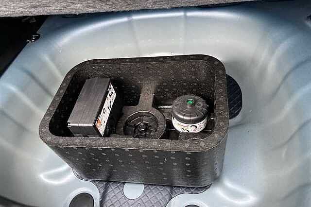 Hyundai i20 1.0 T-GDi Premium Hatchback 5dr Petrol DCT Euro 6 (s/s) (100 ps)