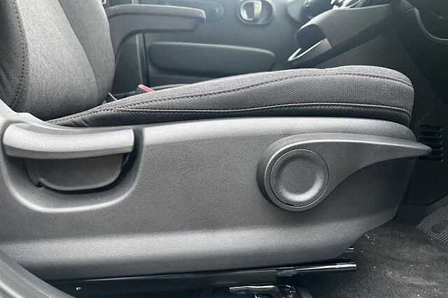 Hyundai INSTER Long Range 49kWh 02 SUV 5dr Electric Auto (115 ps)