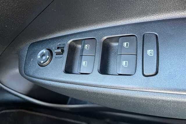 Hyundai i10 1.2 Advance Hatchback 5dr Petrol Auto Euro 6 (s/s) (79 ps)