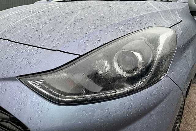 Hyundai i10 1.2 Premium Hatchback 5dr Petrol Auto Euro 6 (s/s) (79 ps)