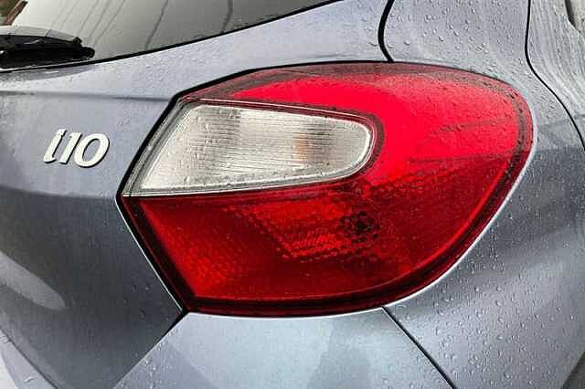 Hyundai i10 1.2 Premium Hatchback 5dr Petrol Auto Euro 6 (s/s) (79 ps)